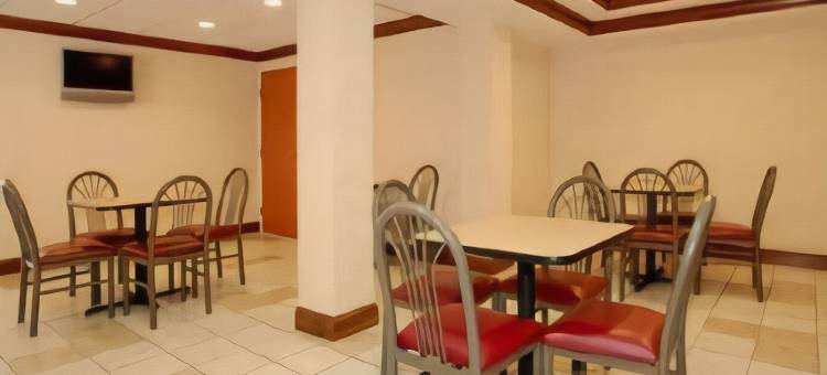 印第安纳波利斯凯艺酒店(Quality Inn South)图片