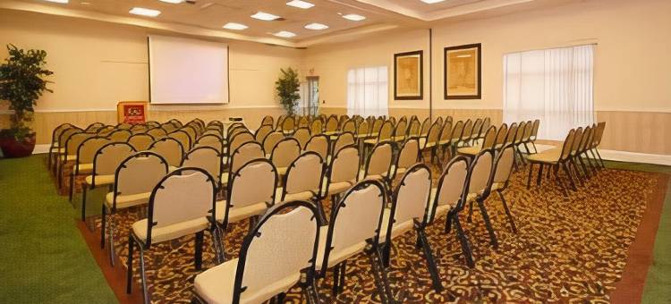 西雅图塔克维拉机场舒适套房酒店(Comfort Suites Airport Tukwila Seattle)图片