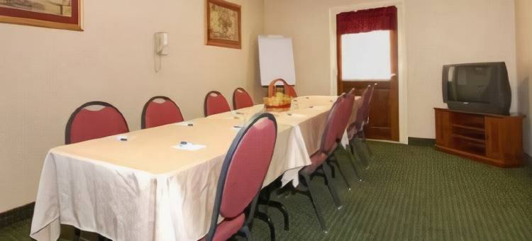 菲德里克红马舒适酒店(Comfort Inn Red Horse Frederick)图片