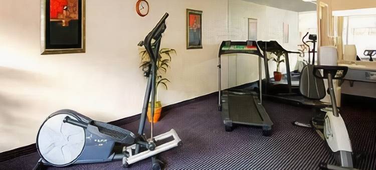 伊克诺套房酒店-近布里克敦(Econo Lodge Inn & Suites Near Bricktown)图片