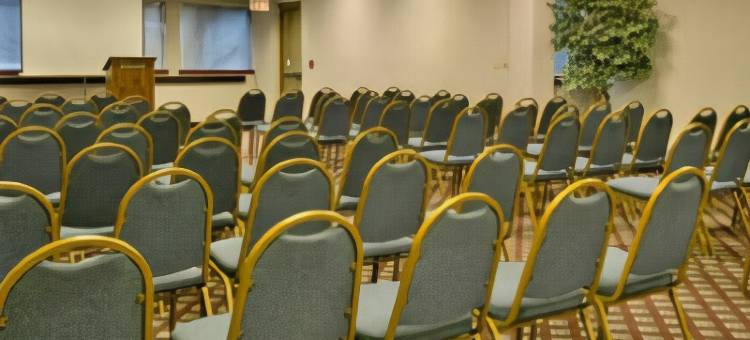 沃兹沃思舒适酒店(Comfort Inn & Suites)图片