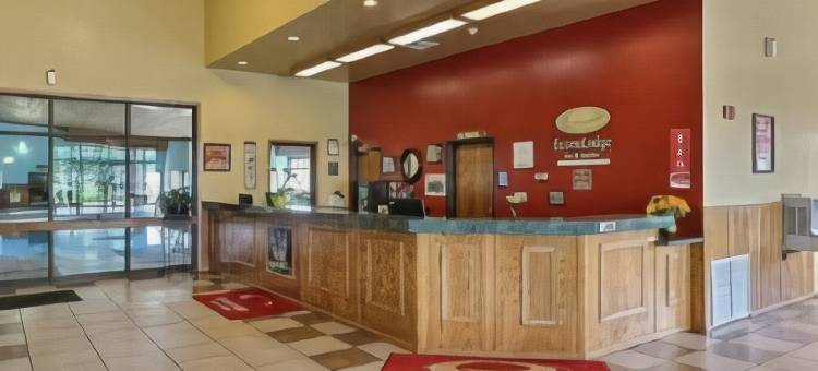 绿湾体育场附近美吟温德姆酒店(AmericInn by Wyndham Green Bay Near Stadium)图片