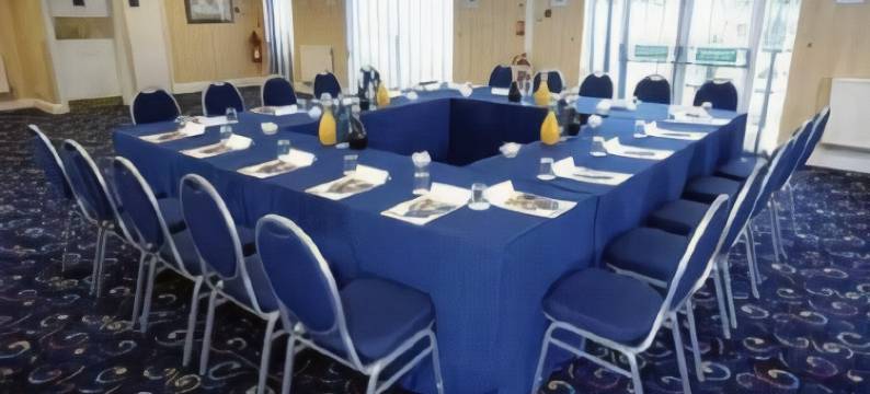 海豚酒店(The Dolphin Hotel)图片