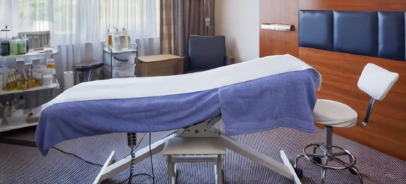 洲际酒店集团假日酒店梅登黑德温莎(Holiday Inn Maidenhead Windsor, an IHG Hotel)图片