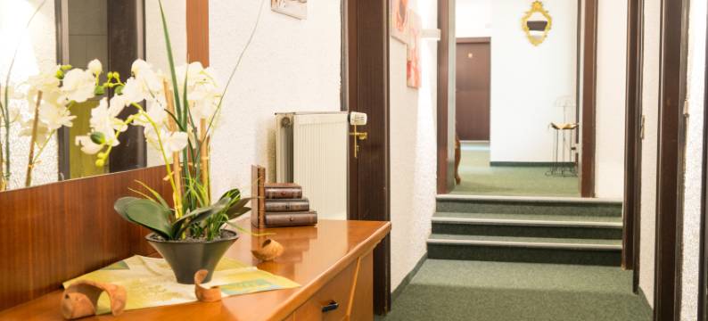 格鲁伊克-AUF(GLUECK - AUF)图片