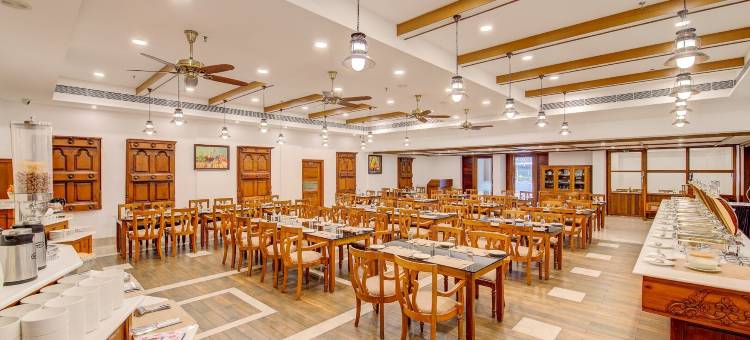 古鲁瓦尤尔斯特灵酒店(Sterling Guruvayur)图片