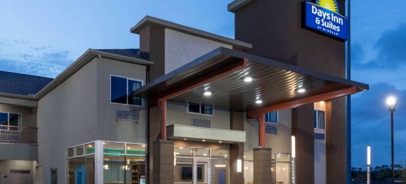 市中心休斯顿大学温德姆戴斯套房酒店(Days Inn & Suites by Wyndham Downtown/University of Houston)图片