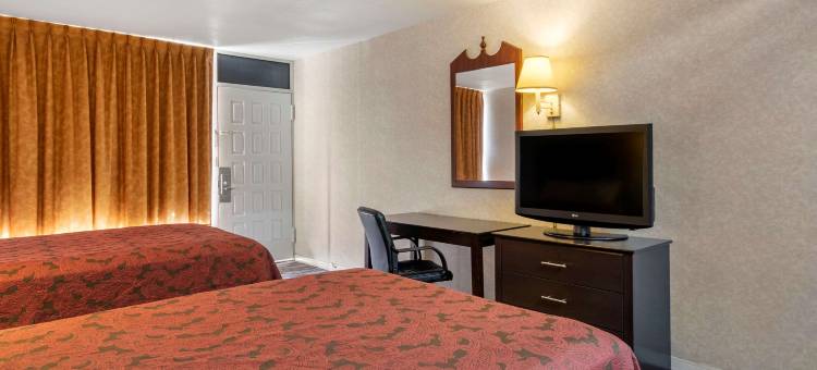 克利尔沃特拉戈罗德威酒店(Rodeway Inn Clearwater-Largo)图片