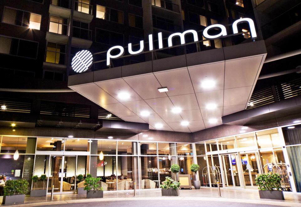 Pullman AdelaideOver view
