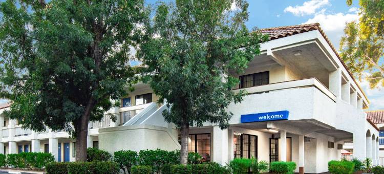 千橡树南6号汽车旅馆(Motel 6 Thousand Oaks, CA)图片