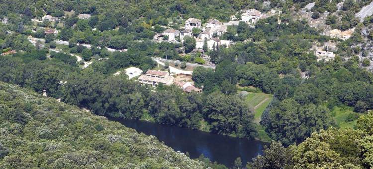 弧桥瓦灿塞勒查恩斯公寓式酒店(Vacancéole - le Domaine de Chames - Pont d'Arc)图片