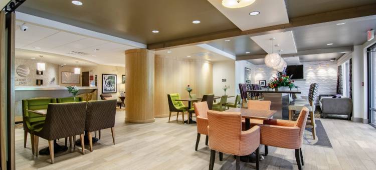 罗利城区舒适酒店(Comfort Inn Raleigh Midtown)图片