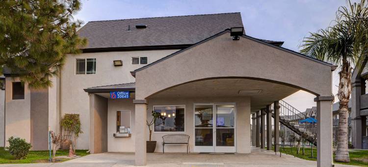 巴顿威洛市中心6号汽车旅馆(Motel 6 Buttonwillow, CA Central)图片