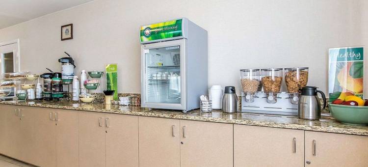 大学机场凯艺套房酒店(Quality Inn & Suites University-Airport)图片