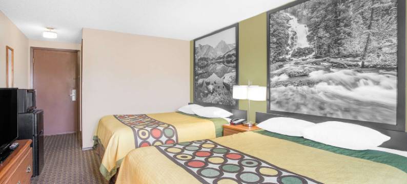 里弗顿温德姆速8酒店(Super 8 by Wyndham Riverton)图片