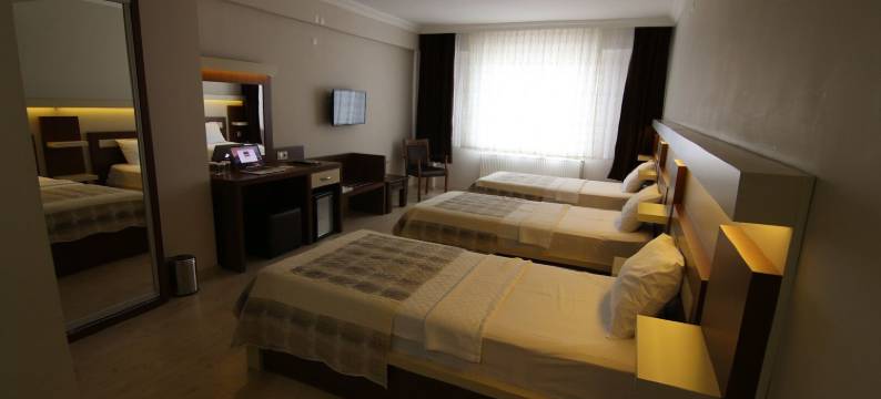 皇家比尔吉克酒店(Royal Bilgic Hotel)图片