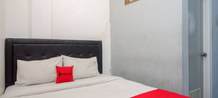 红多兹旅馆@日惹图古金色(RedDoorz at Golden Inn Tugu Yogyakarta)图片