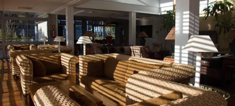 努弗波提尔高尔夫酒店(Hotel Nuevo Portil Golf)图片