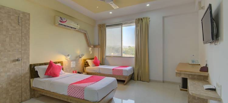 OYO 27740 Anantha Residency图片