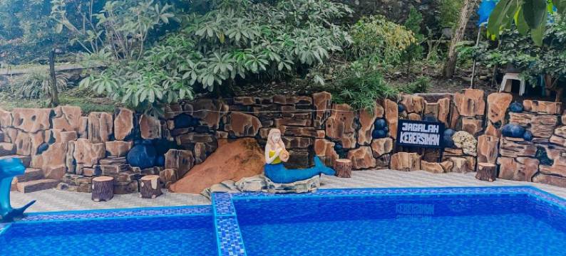 佩塞特红多兹酒店(RedDoorz at Pacet Mojokerto)图片