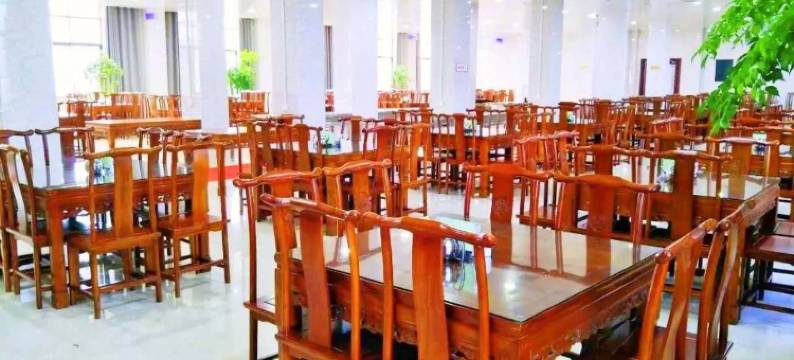 汝州丁鼎假日酒店图片