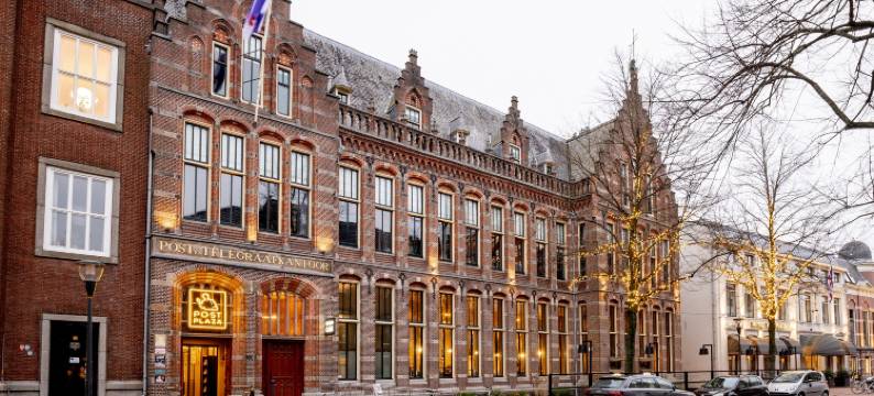 邮政广场酒店及大咖啡馆(Post-Plaza Hotel & Grand Café)图片