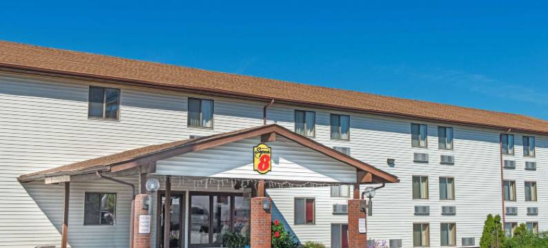 沙利文温德姆速8酒店(Super 8 by Wyndham Sullivan)图片