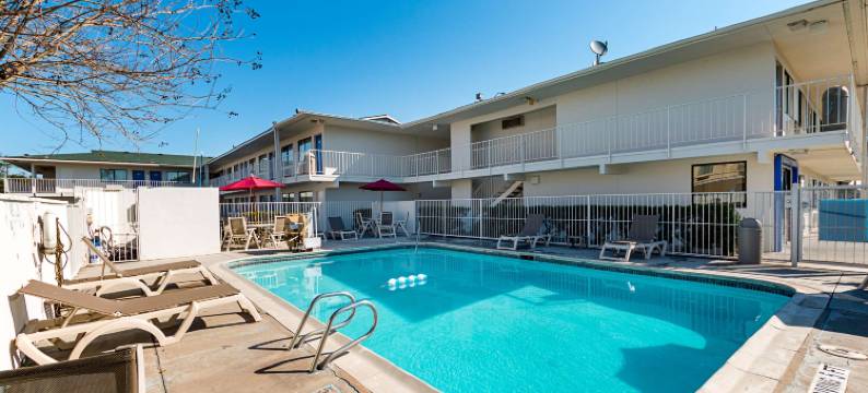 6号汽车旅馆-迈克艾伦(Motel 6 Mcallen, TX)图片