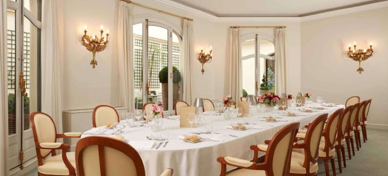 巴黎卢浮宫雷吉纳酒店(近卢浮宫及杜乐丽花园)(Hôtel Regina Louvre)图片