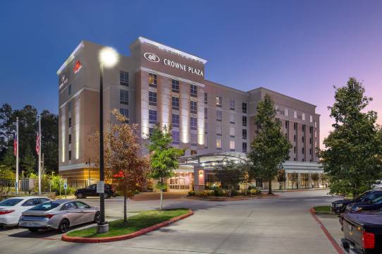 Crowne Plaza 雪兰(Crowne Plaza SHENANDOAH - WOODLANDS AREA by IHG)