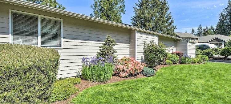 广阔的家庭房在高尔夫球场：徒步与自行车！(Spacious Family Home on Golf Course Hike and Bike!)图片