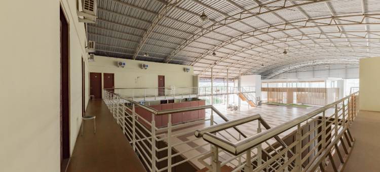 红门伊斯兰教酒店 靠近佩拉布汉鲁图广场(RedDoorz Syariah Near Alun-Alun Pelabuhan Ratu)图片