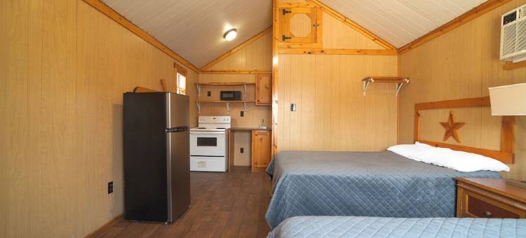 Grand Eagle Ford Lodge & RV Park图片