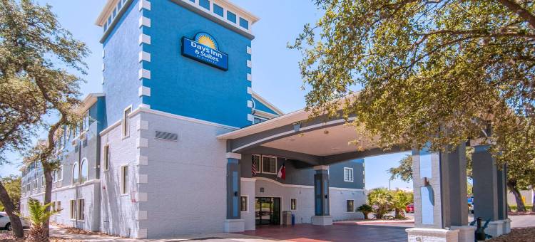 圣安东尼奥北斯通奥克戴斯套房酒店(Days Inn & Suites by Wyndham San Antonio North/Stone Oak)图片