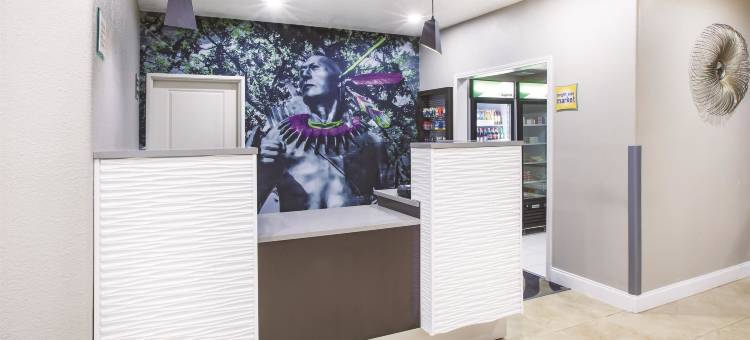 艾达拉昆塔温德姆套房酒店(La Quinta Inn & Suites by Wyndham Ada)图片