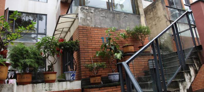 金纱丽特色民宿(栖霞路分店)图片