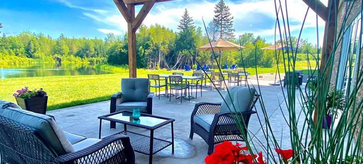 新不伦瑞克弗雷德里克顿丽笙金斯伍德酒店(Radisson Kingswood Hotel & Suites, Fredericton)图片