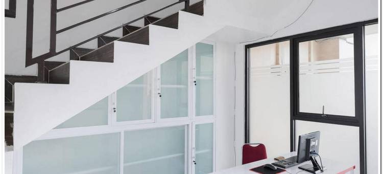 红多兹酒店-近哥打图阿2号(RedDoorz Near Kota Tua 2)图片