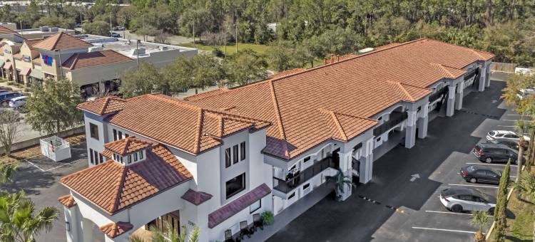 凯艺酒店-德通纳95号州际高速路(Quality Inn Daytona Speedway - I-95)图片