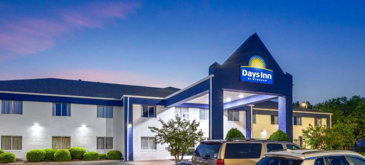 斯勒城戴斯套房酒店(Days Inn & Suites by Wyndham Siler City)图片