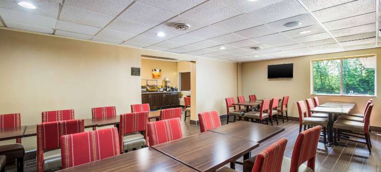 舒适套房酒店-费尔伯恩-近莱特帕特森空军基地(Comfort Inn & Suites Fairborn Near Wright Patterson AFB)图片