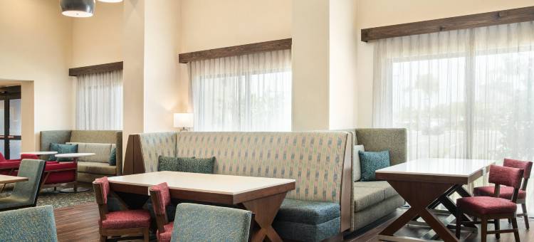 克莱维斯顿欢朋酒店(Hampton Inn Clewiston)图片