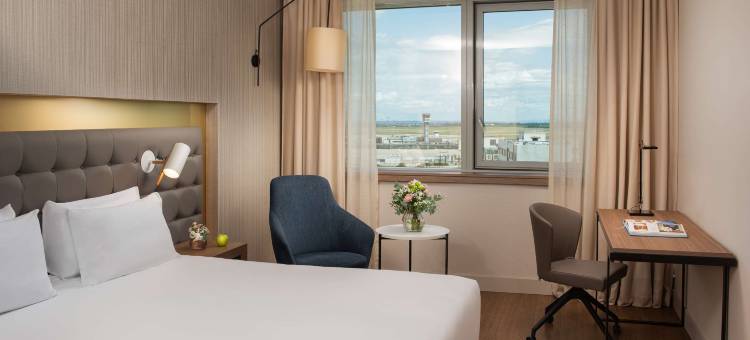 里昂机场诺翰酒店(NH Lyon Airport)图片