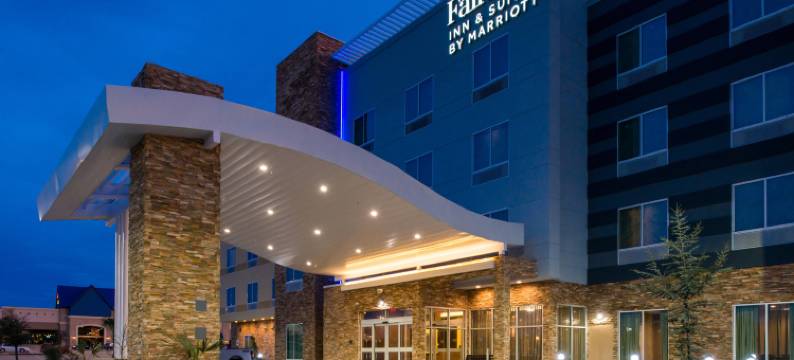 沃思堡西南Cityview万枫套房酒店(Fairfield Inn & Suites Fort Worth Southwest at Cityview)图片