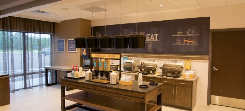 希尔顿欢朋酒店-西威奇托高达德(Hampton Inn by Hilton West Wichita Goddard)图片