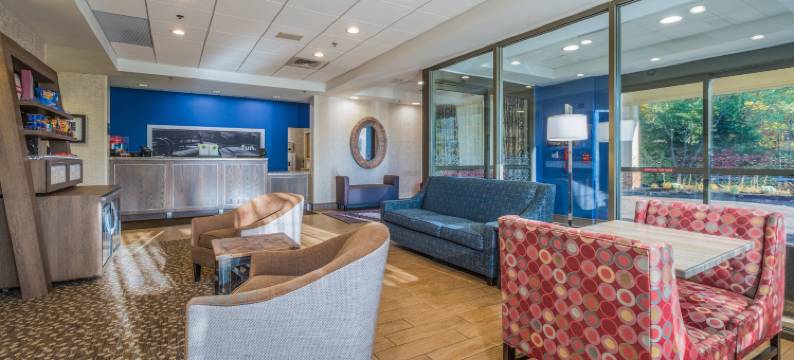 希尔顿欢朋酒店-弗里波特布伦瑞克(Hampton Inn Freeport/Brunswick)图片