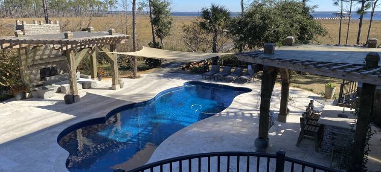 7,500 SF Southern Plantation House on 120 Acres on Blackwater Bay & Private Pool图片