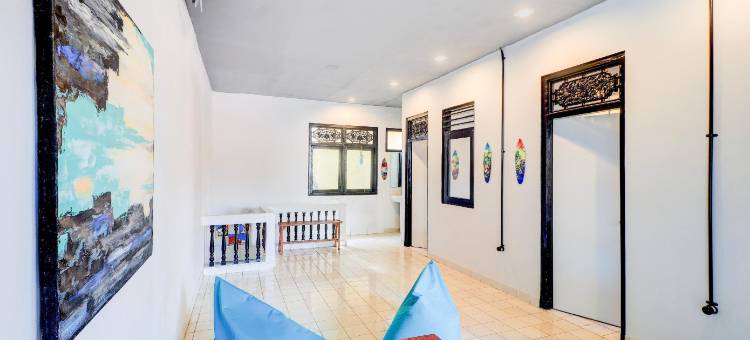 O系列-巴德玛路近雷吉安海滩(Collection O at Jalan Padma near Legian Beach)图片