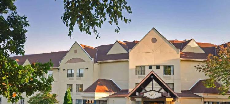 布兰森山坡酒店(The Branson Hillside Hotel)图片