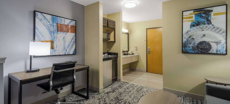 坦普尔贝斯特韦斯特套房酒店(Best Western Temple Inn  Suites)图片